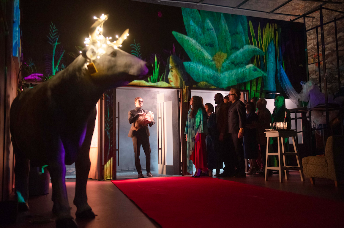 Skats no izrādes // Foto – Kristaps Kalns